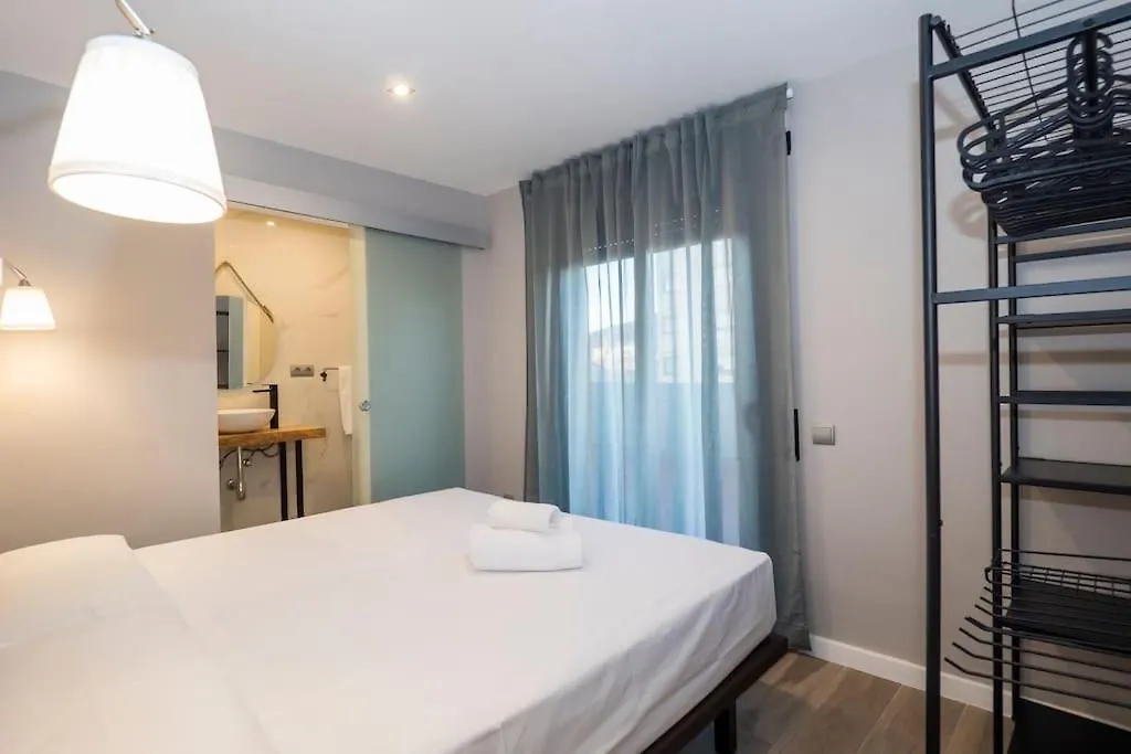 Bebarceloner Sant Andreu Apartments - 1 Bedroom With Terrace