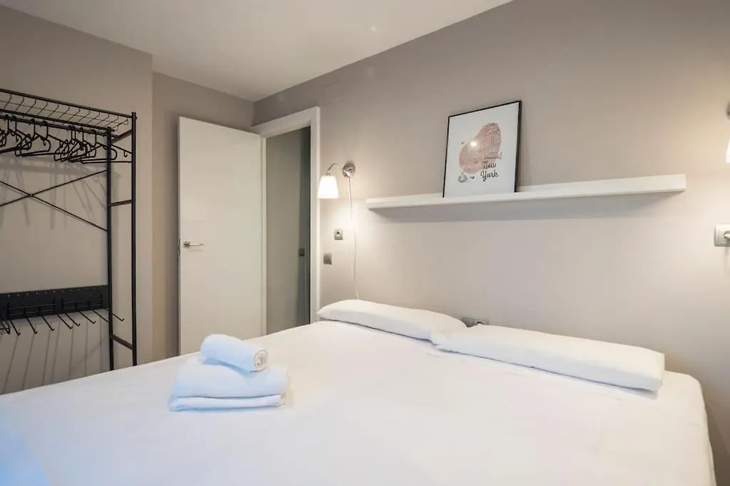 Bebarceloner Sant Andreu Apartments - 1 Bedroom With Terrace Barcelona