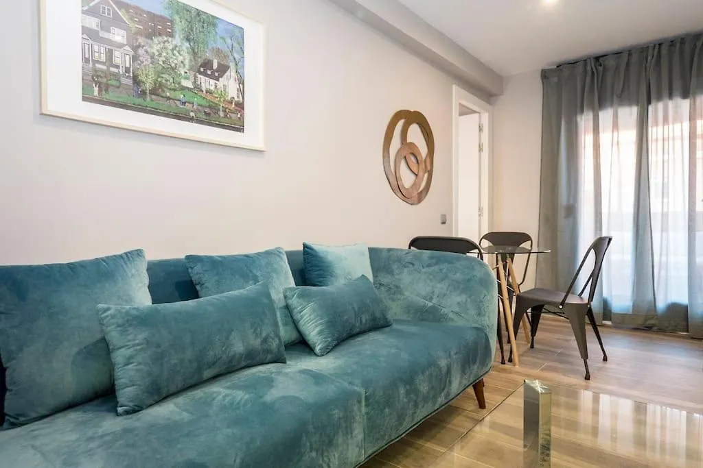Bebarceloner Sant Andreu Apartments - 1 Bedroom With Terrace 0*, Barcelona